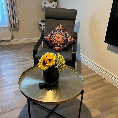 Glastonbury High Street Sanctuary- 2 Bd, Sleeps 4 Экстерьер фото