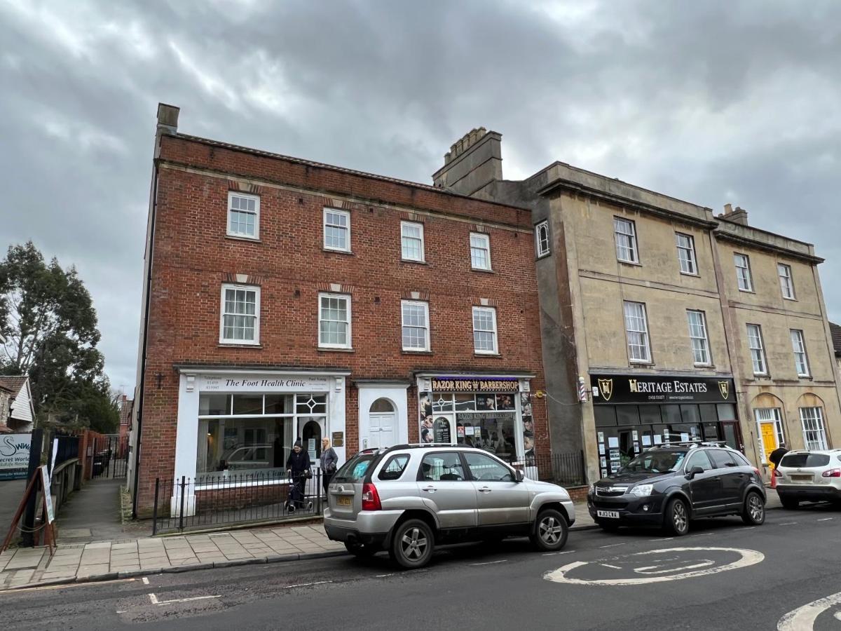 Glastonbury High Street Sanctuary- 2 Bd, Sleeps 4 Экстерьер фото